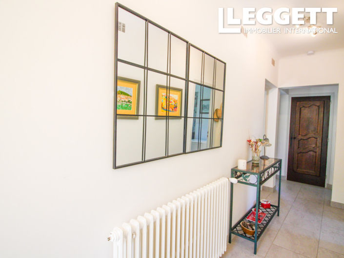 Image No.3-2 Bed House for sale