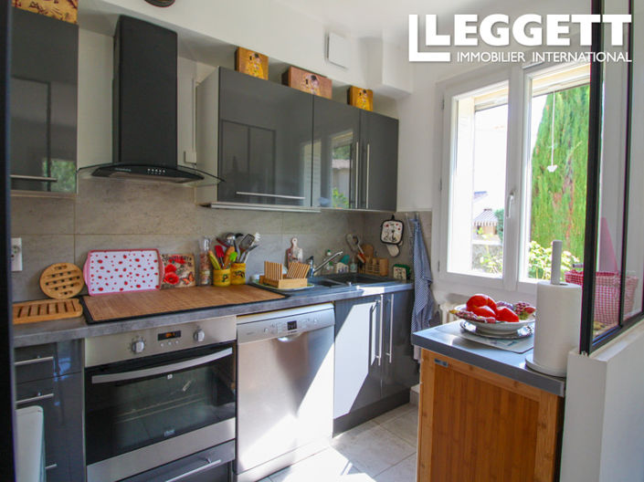 Image No.7-2 Bed House for sale