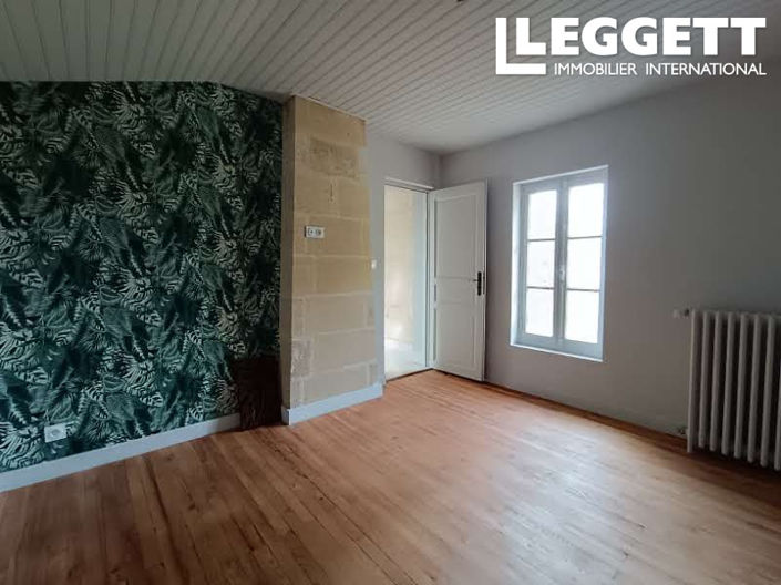 Image No.8-6 Bed House for sale