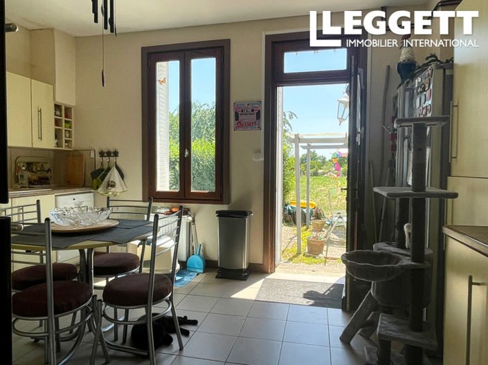 Image No.4-4 Bed House for sale