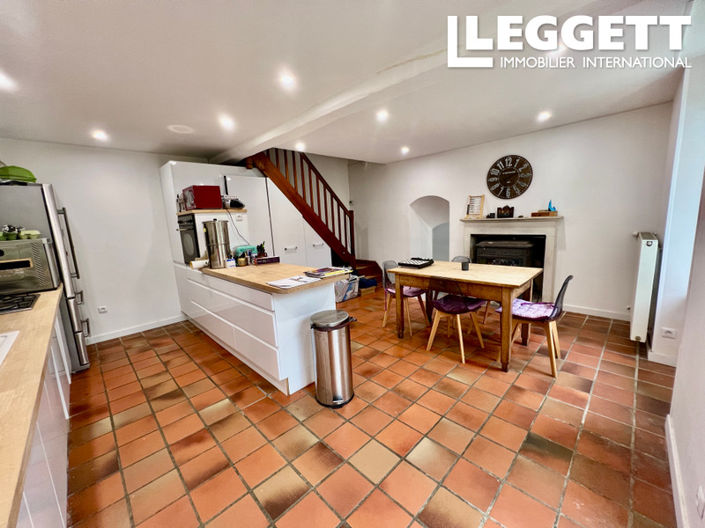 Image No.2-3 Bed House for sale