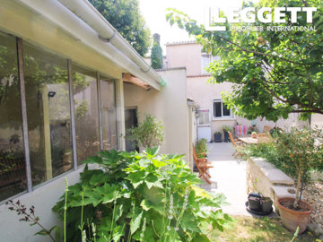1 - Saint-Jean-d'Angély, House