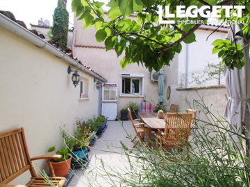 1 - Saint-Jean-d'Angély, House