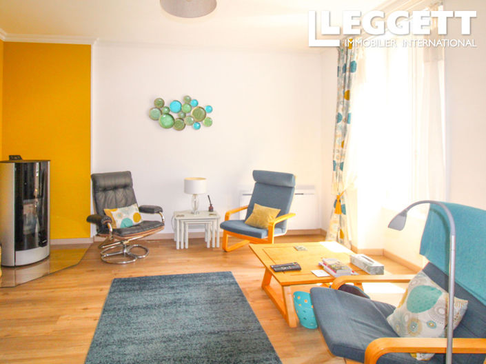 Image No.2-3 Bed House for sale