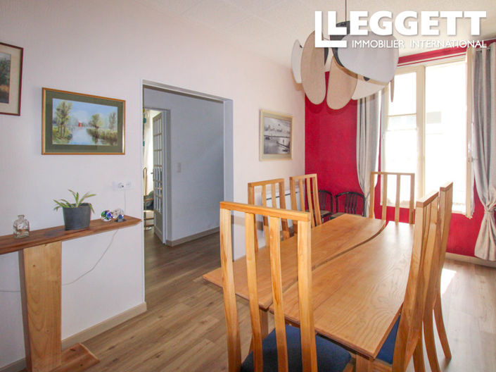 Image No.6-3 Bed House for sale