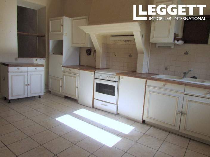 Image No.6-4 Bed House for sale