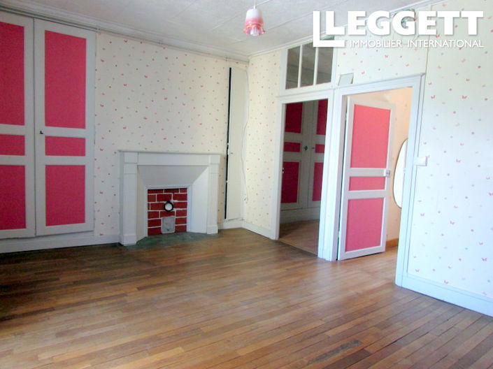 Image No.8-4 Bed House for sale