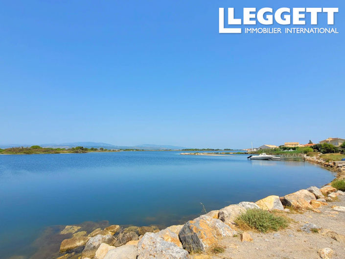 Image No.1-2 Bed House for sale