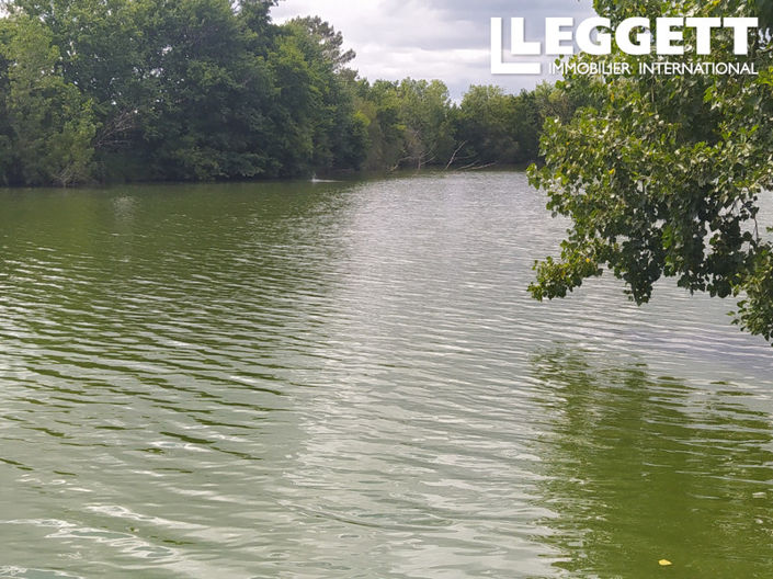 Image No.3-2 Bed Land for sale