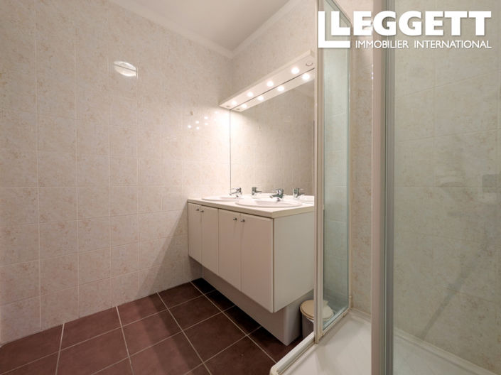 Image No.10-1 Bed Apartment for sale