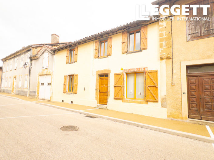 Image No.1-4 Bed House for sale