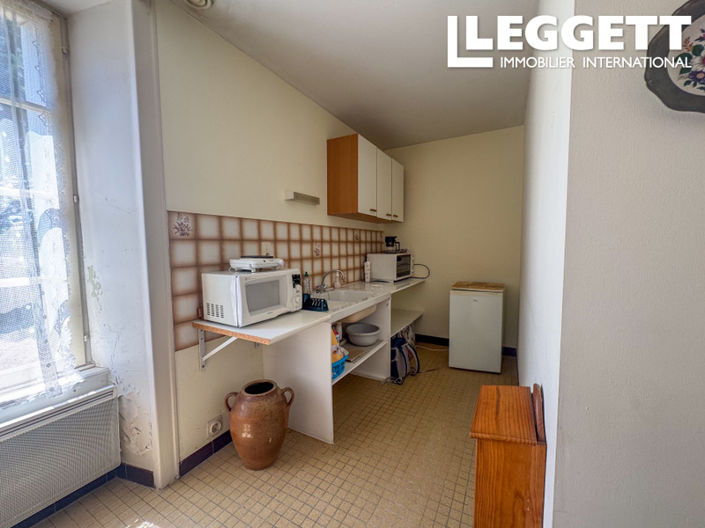 Image No.6-3 Bed House for sale