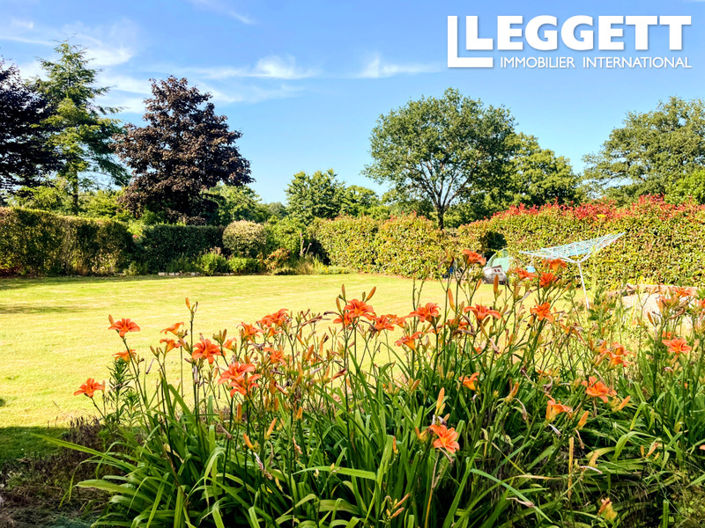 Image No.8-4 Bed House for sale