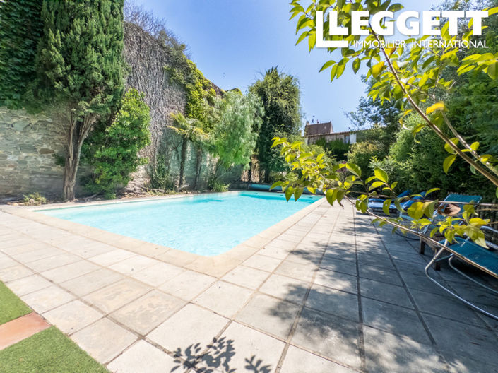 Image No.2-6 Bed House for sale