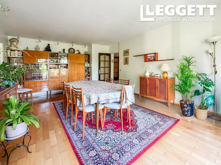 Image No.3-3 Bed Apartment for sale