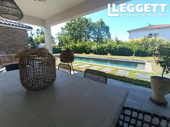 Image No.3-4 Bed House for sale