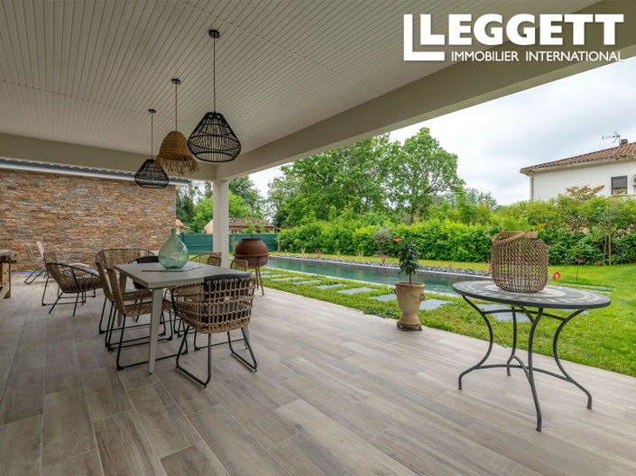 Image No.7-4 Bed House for sale