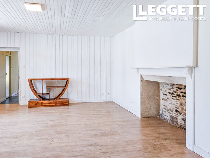 Image No.3-3 Bed House for sale