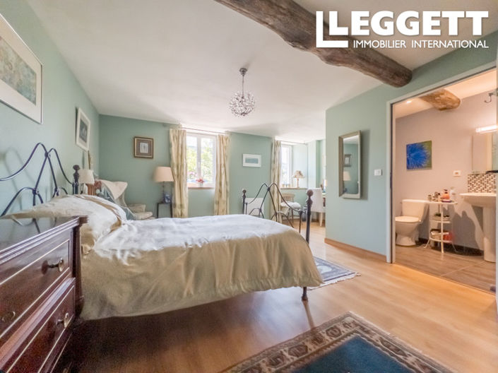 Image No.10-4 Bed House for sale