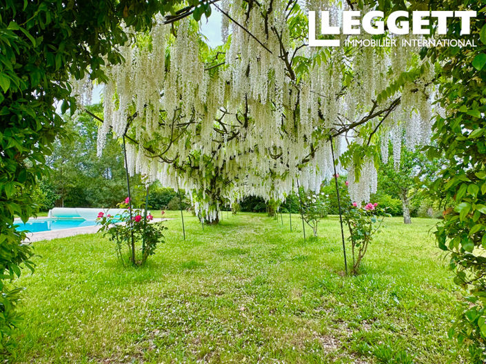 Image No.2-5 Bed House for sale