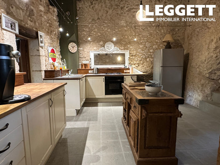 Image No.6-3 Bed House for sale