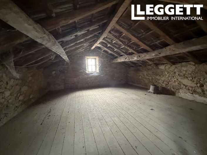 Image No.10-3 Bed House for sale