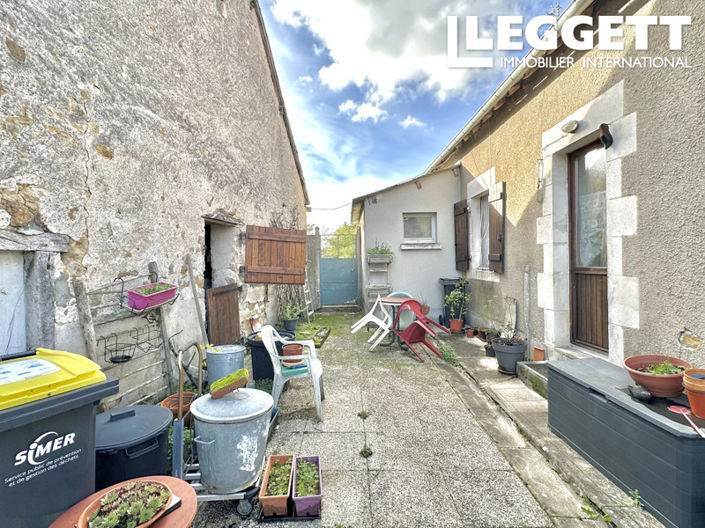 Image No.10-2 Bed House for sale