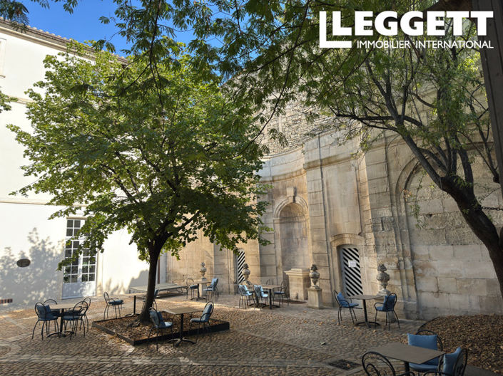 Image No.10-2 Bed Apartment for sale