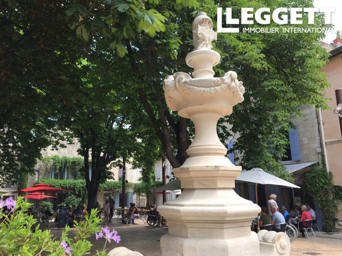 Image No.10-3 Bed Apartment for sale