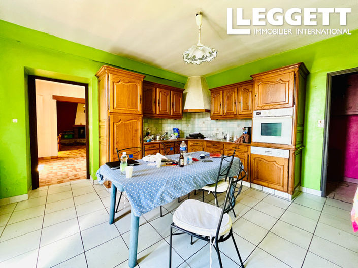 Image No.6-3 Bed House for sale