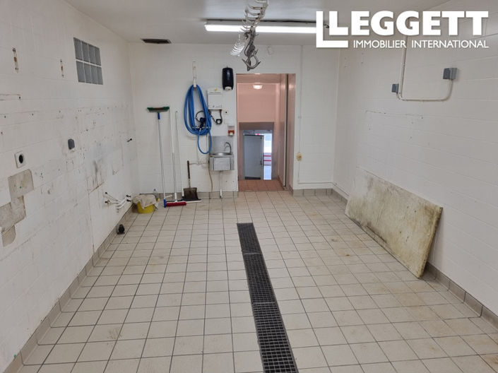 Image No.3-1 Bed Commercial for sale