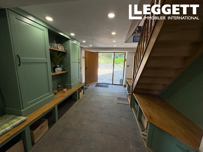 Image No.3-3 Bed House for sale