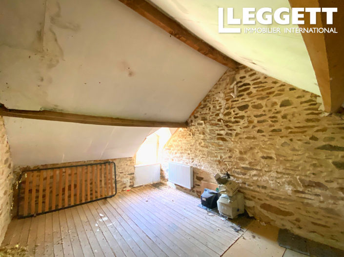 Image No.7-4 Bed House for sale