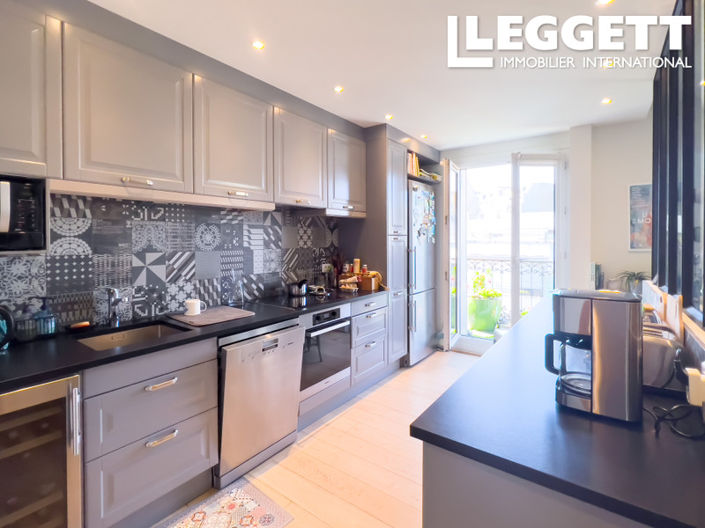 Image No.9-2 Bed Apartment for sale