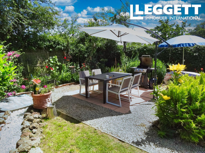 Image No.10-3 Bed House for sale