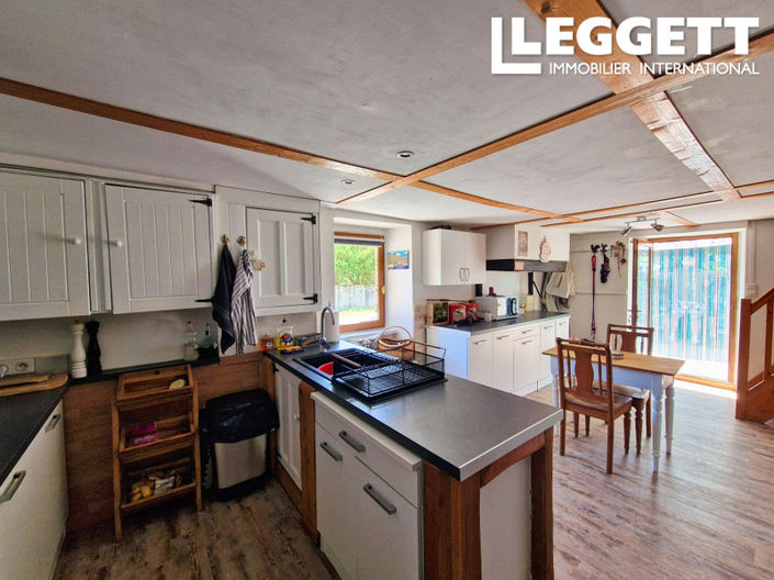 Image No.3-3 Bed House for sale