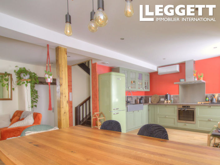 Image No.6-4 Bed House for sale