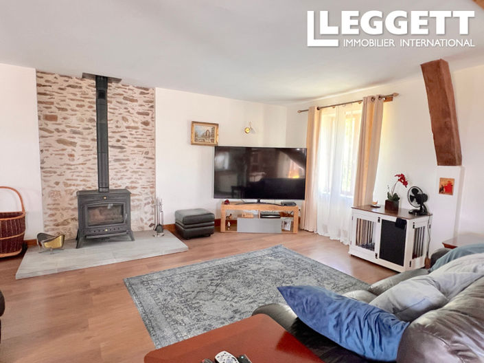 Image No.9-3 Bed House for sale