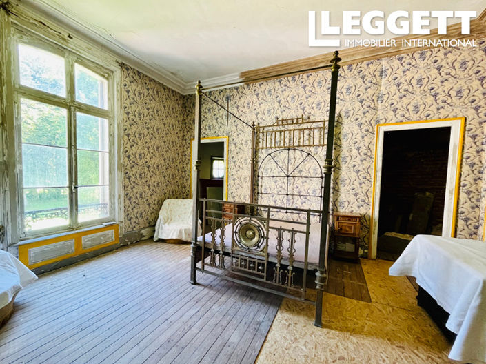 Image No.10-6 Bed Chateaux for sale