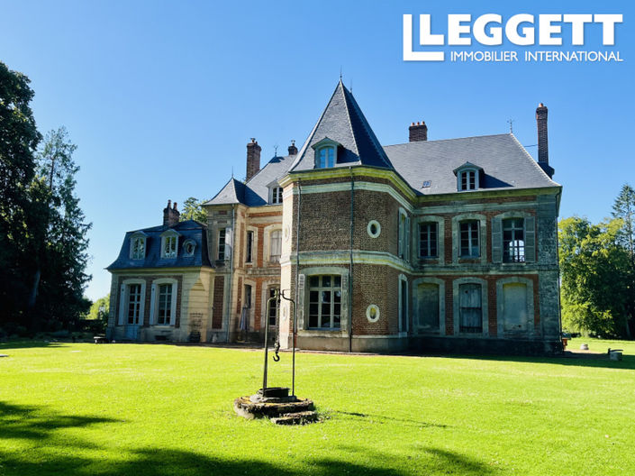 Image No.5-6 Bed Chateaux for sale