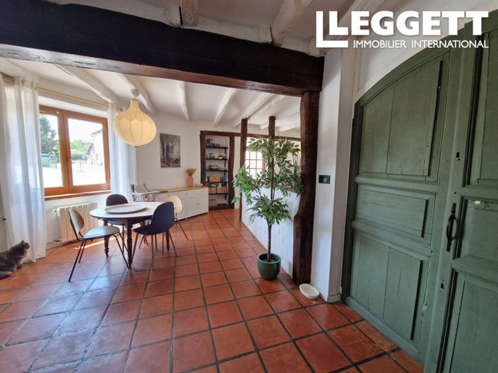 Image No.4-5 Bed House for sale