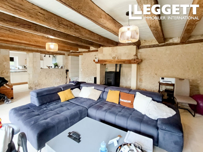 Image No.6-3 Bed House for sale