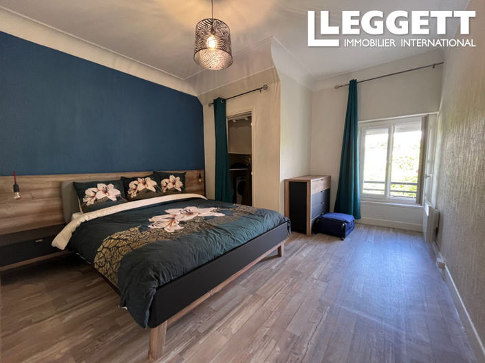 Image No.8-4 Bed House for sale