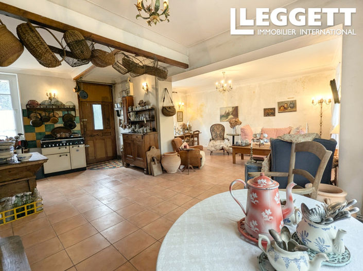 Image No.6-4 Bed House for sale