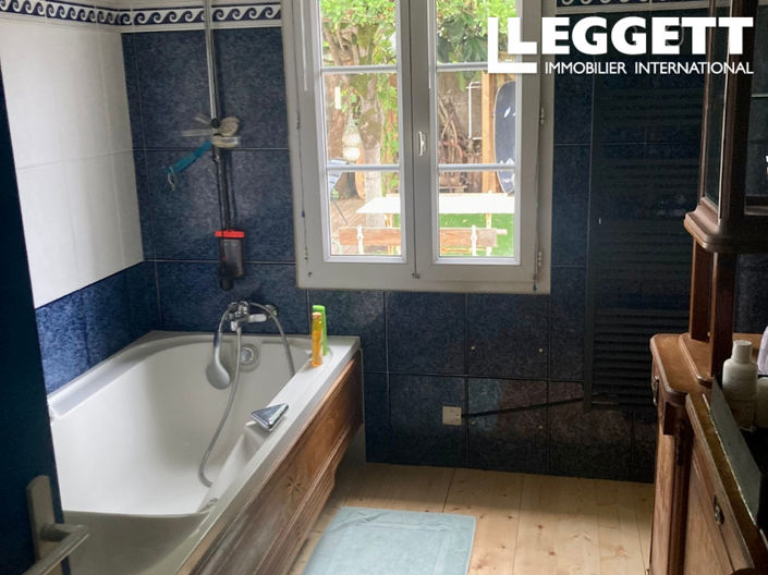 Image No.9-3 Bed House for sale