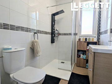 ahr0chm6ly9jzg4uagvzdglhlmltbw8vaw1hz2uvvevom