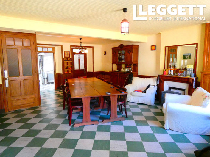 Image No.1-7 Bed House for sale