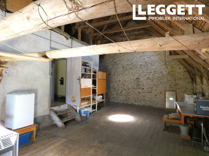 Image No.9-7 Bed House for sale