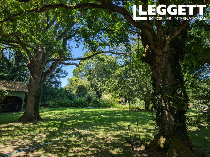 Image No.8-5 Bed House for sale