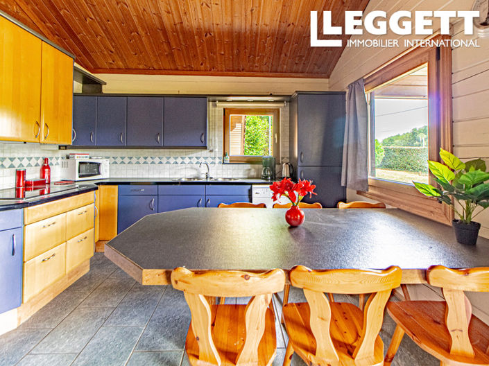 Image No.3-3 Bed House for sale